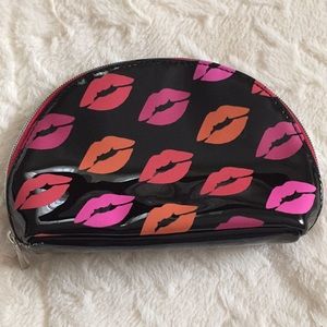 Buxom Make up bag